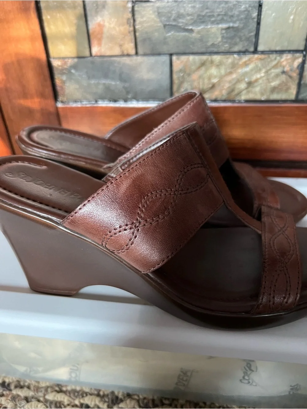 St. John's Bay Brown Leather Slip-On T-Strap Sandals